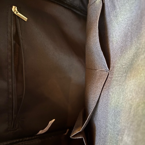 Pink Graffiti Backpack - Picture 3 of 12